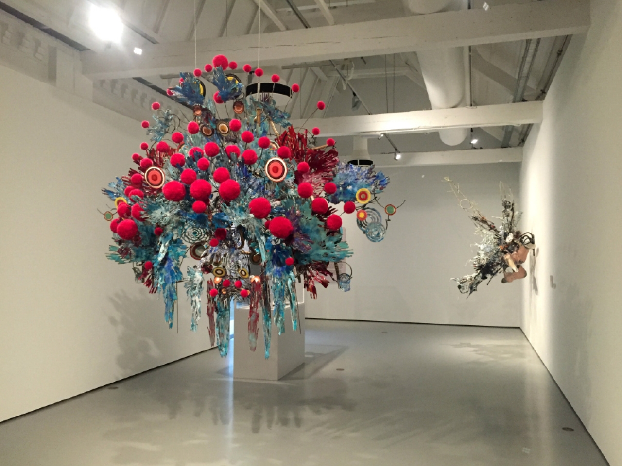 LEVENDE STOFFEN (HERREZEN UIT DE DOOD) - Mister Motley